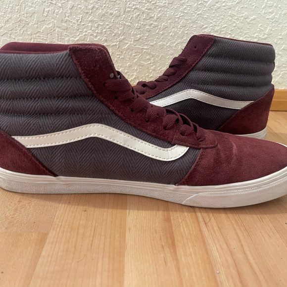 High Top Vans - Picture 2 of 6